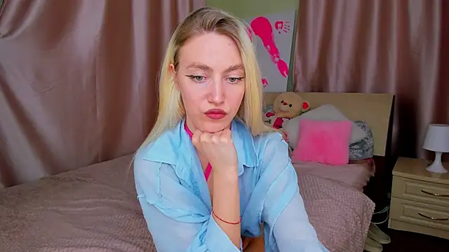 mishapallmer online show from May 2026 02:14:01 PM