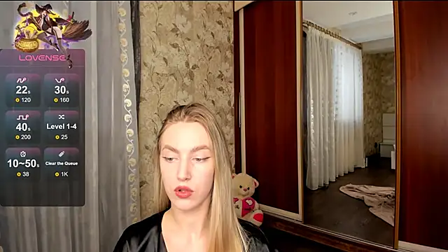 mishapallmer online show from November 2025 04:13:01 AM