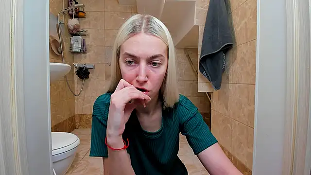 mishapallmer online show from February 2026 07:27:02 AM