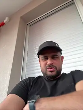 Rodrigopraba online show from April 2026 07:02:02 AM