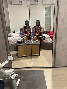 Rodrigopraba online show from May 2026 07:33:01 AM