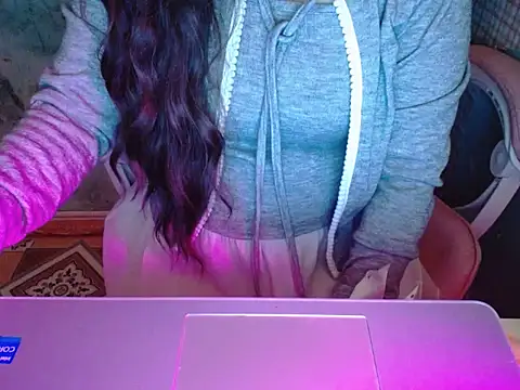 ahoa Tk online show from October 2025 09:03:01 PM