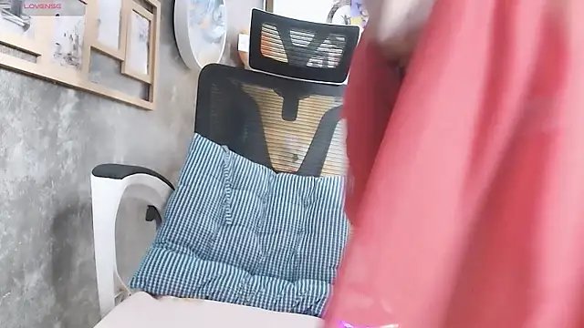 Mika Kasumi online show from September 2025 04:01:01 PM