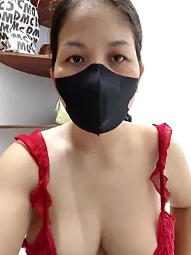 Snapshot of Ladymlem chatting on September 2025 01:38:02 AM Ladymlem online show from September 2025 01:38:02 AM