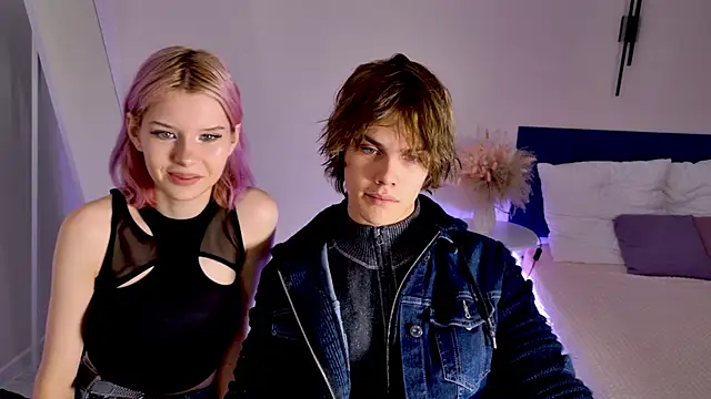 Bonnie And C1yde online show from November 2025 05:06:02 PM