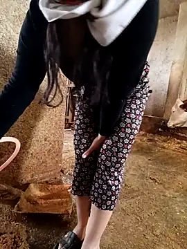 ezgi2545 online show from April 2026 07:13:02 AM