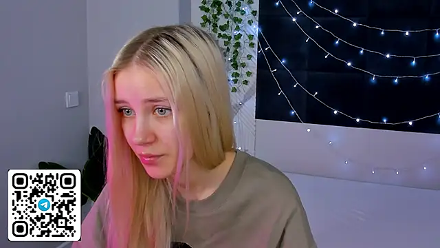 Anellyball online show from March 2026 10:08:01 AM