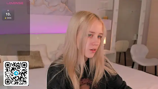 Anellyball online show from April 2026 10:29:01 AM