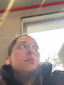 EllyLynn online show from March 2026 08:10:01 AM