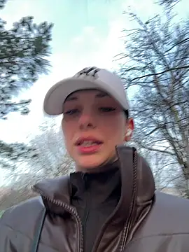 EllyLynn online show from March 2026 05:03:02 AM