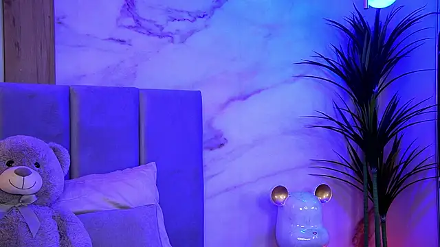 EllyLynn online show from October 2025 07:33:01 PM