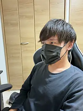 jiji9253 online show from April 2026 12:32:02 PM