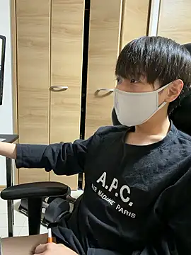 jiji9253 online show from April 2026 01:40:01 PM