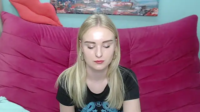 Snapshot of SofySofty chatting on October 2025 05:03:02 PM SofySofty online show from October 2025 05:03:02 PM