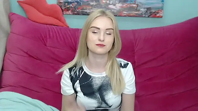 Snapshot of SofySofty chatting on October 2025 04:47:01 AM SofySofty online show from October 2025 04:47:01 AM