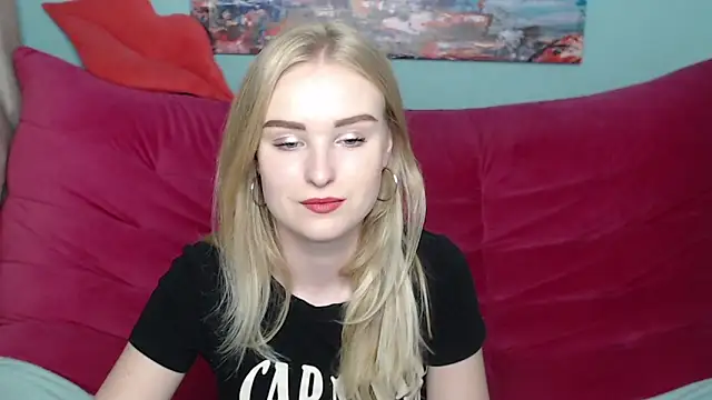 Snapshot of SofySofty chatting on October 2025 04:57:01 AM SofySofty online show from October 2025 04:57:01 AM