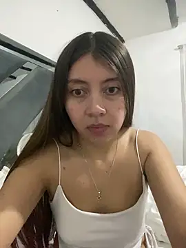 Snapshot of Sara-cooper2 chatting on May 2026 02:25:01 PM Sara-cooper2 online show from May 2026 02:25:01 PM