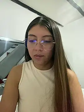 Snapshot of Sara-cooper2 chatting on July 2026 01:13:02 AM Sara-cooper2 online show from July 2026 01:13:02 AM