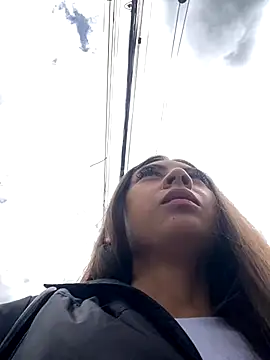 Sara-cooper2 online show from December 2025 05:12:01 PM