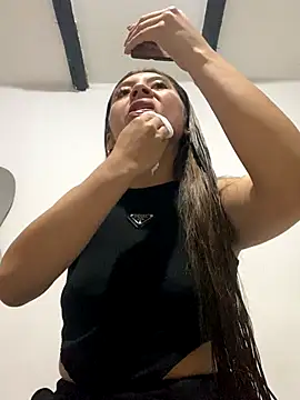 Sara-cooper2 online show from October 2025 01:10:01 PM