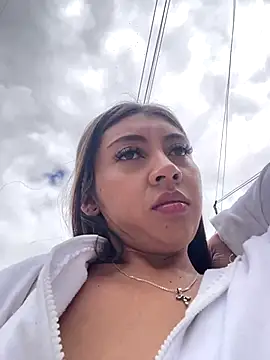 Sara-cooper2 online show from September 2025 06:58:01 PM