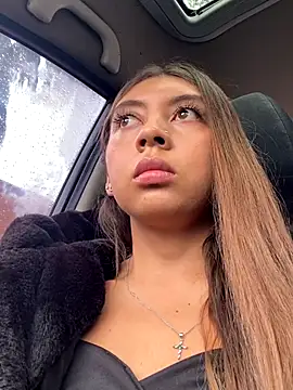 Sara-cooper2 online show from November 2025 02:10:02 PM