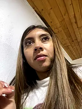 Sara-cooper2 online show from November 2025 10:48:01 PM