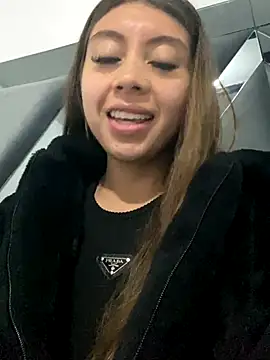 Sara-cooper2 online show from December 2025 08:04:02 PM