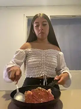 Sara-cooper2 online show from February 2026 06:29:01 PM