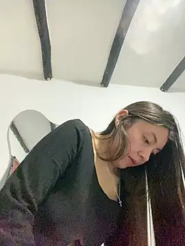 Snapshot of Sara-cooper2 chatting on May 2026 12:31:01 PM Sara-cooper2 online show from May 2026 12:31:01 PM