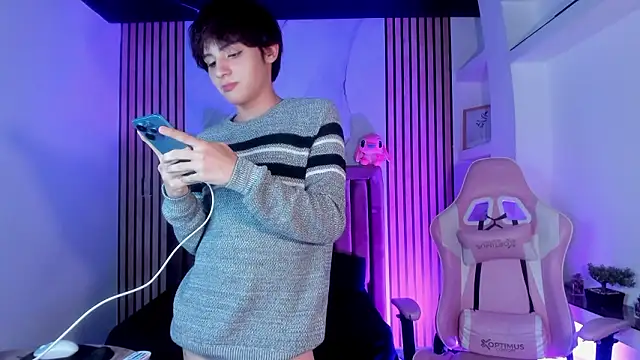 MathiasGreen  online show from February 2026 03:07:01 AM