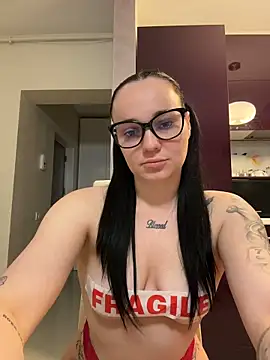 Baby Eva23 online show from March 2026 05:58:01 PM