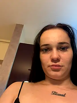 Snapshot of Baby_Eva23 chatting on October 2025 06:09:02 PM Baby Eva23 online show from October 2025 06:09:02 PM