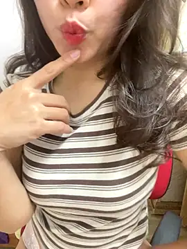 Snapshot of anna_sexy69 chatting on December 2025 06:19:02 AM anna sexy69 online show from December 2025 06:19:02 AM