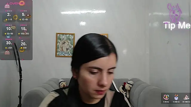 Eilyn love b online show from October 2025 01:01:02 PM