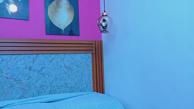 shyblacksweetiee online show from April 2026 03:03:01 AM