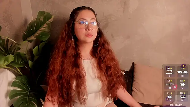 Nicolle Evanss  online show from November 2025 05:07:01 AM