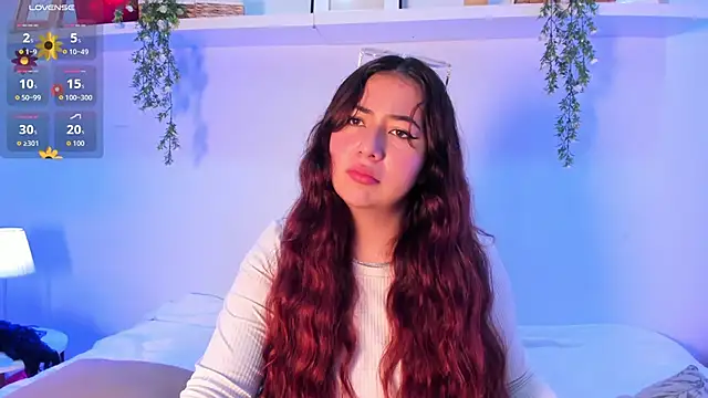 Nicolle Evanss  online show from April 2026 01:23:02 AM