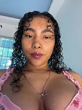 SophieD online show from April 2026 12:34:01 PM