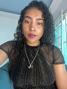 SophieD online show from November 2025 02:17:02 PM