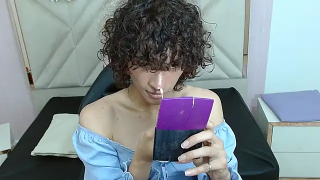 Snapshot of Chipi_tay chatting on November 2025 07:14:01 PM Chipi tay online show from November 2025 07:14:01 PM