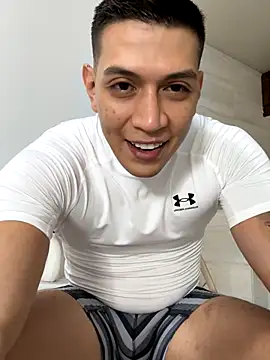 Snapshot of blackbullger_ chatting on October 2025 11:44:01 AM blackbullger online show from October 2025 11:44:01 AM