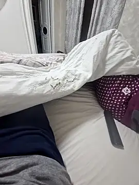 Snapshot of Monella52 chatting on December 2025 08:52:01 PM Monella52 online show from December 2025 08:52:01 PM