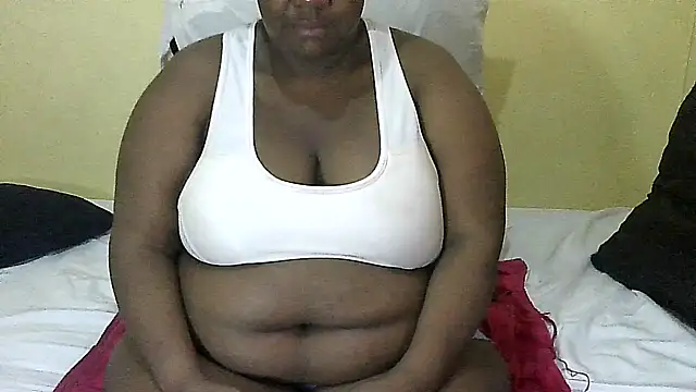 AnnabigpussyXO online show from October 2025 02:51:02 PM