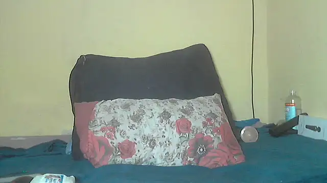 AnnabigpussyXO online show from April 2026 11:25:02 AM