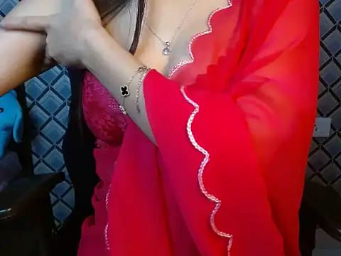 Evahhh4u online show from April 2026 07:42:02 PM