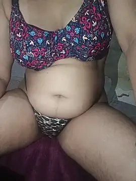 stomarr online show from May 2026 05:55:02 PM
