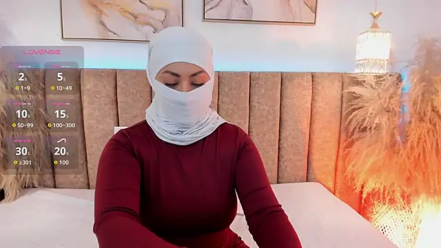 azza   online show from November 2025 11:58:02 AM