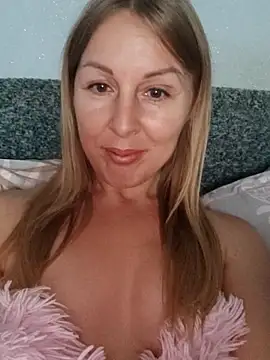 LunaSugarX online show from November 2025 01:50:02 PM