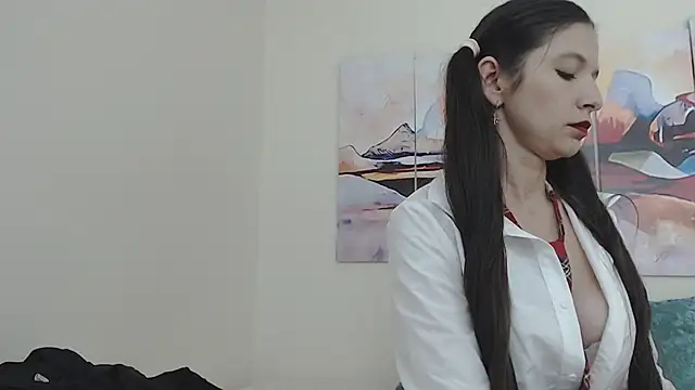 FLAKIS18 online show from April 2026 09:48:01 PM